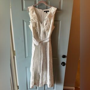 Elegant & sweet white jumpsuit by Eva Longoria size 16